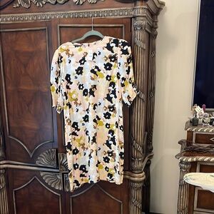 LOFT Black and Yellow Sheath Dress Short Sleeve Crew Neck